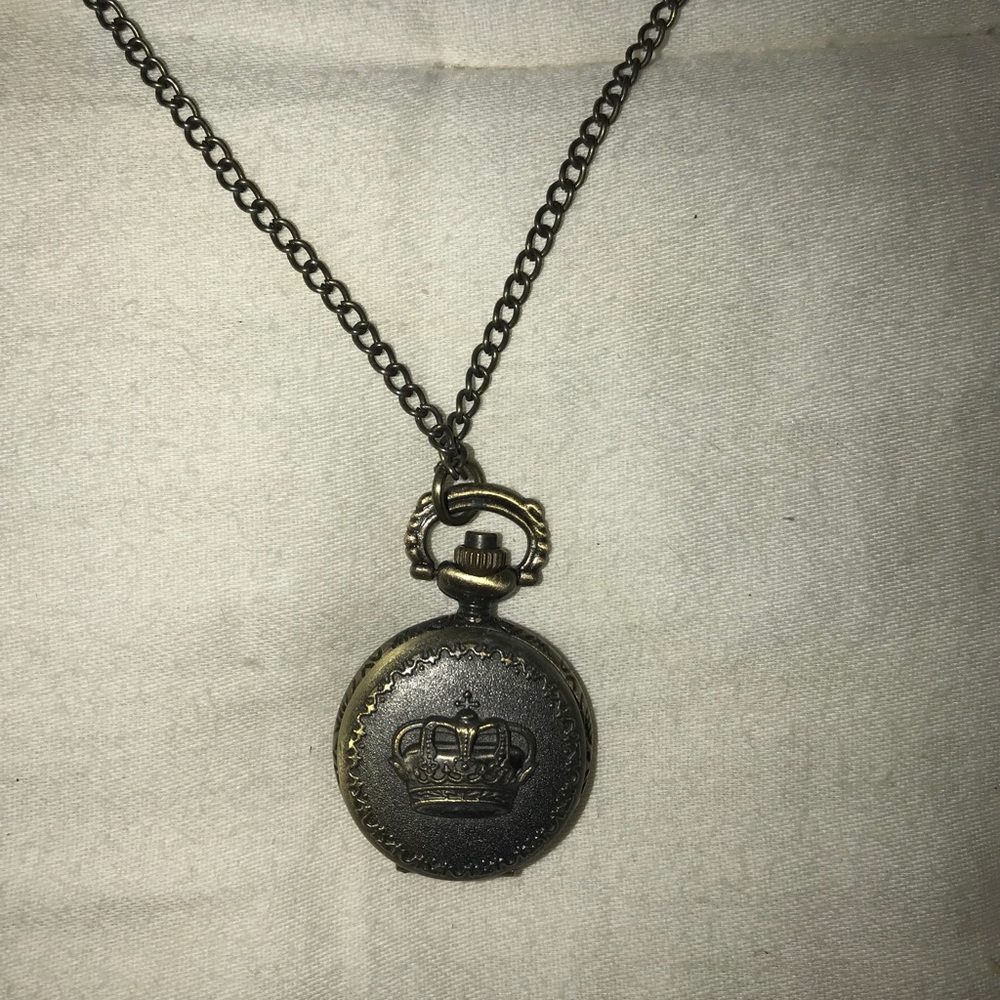 Clock locket